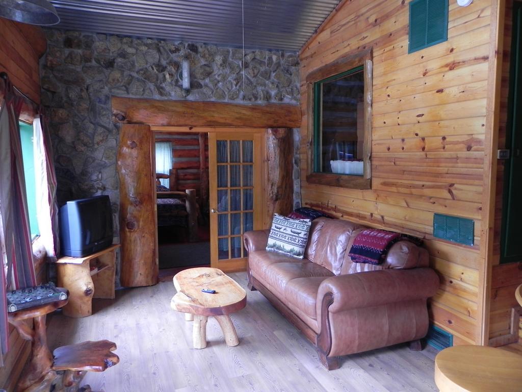 Apache Village Cabins 鲁伊多索 客房 照片