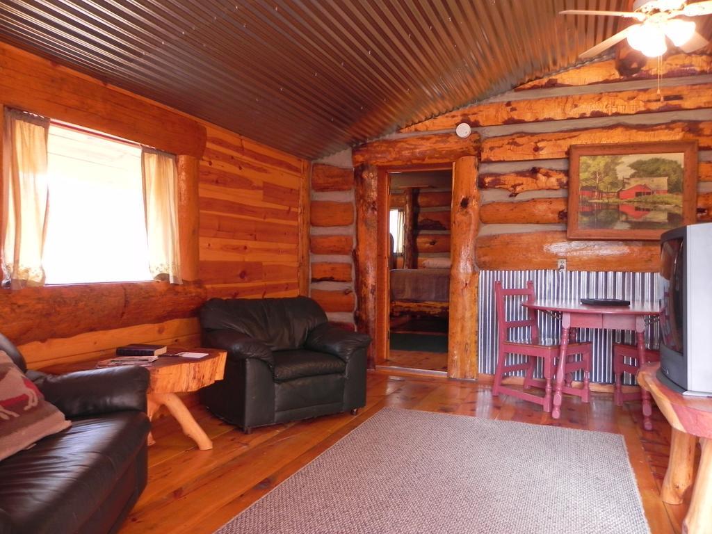 Apache Village Cabins 鲁伊多索 客房 照片