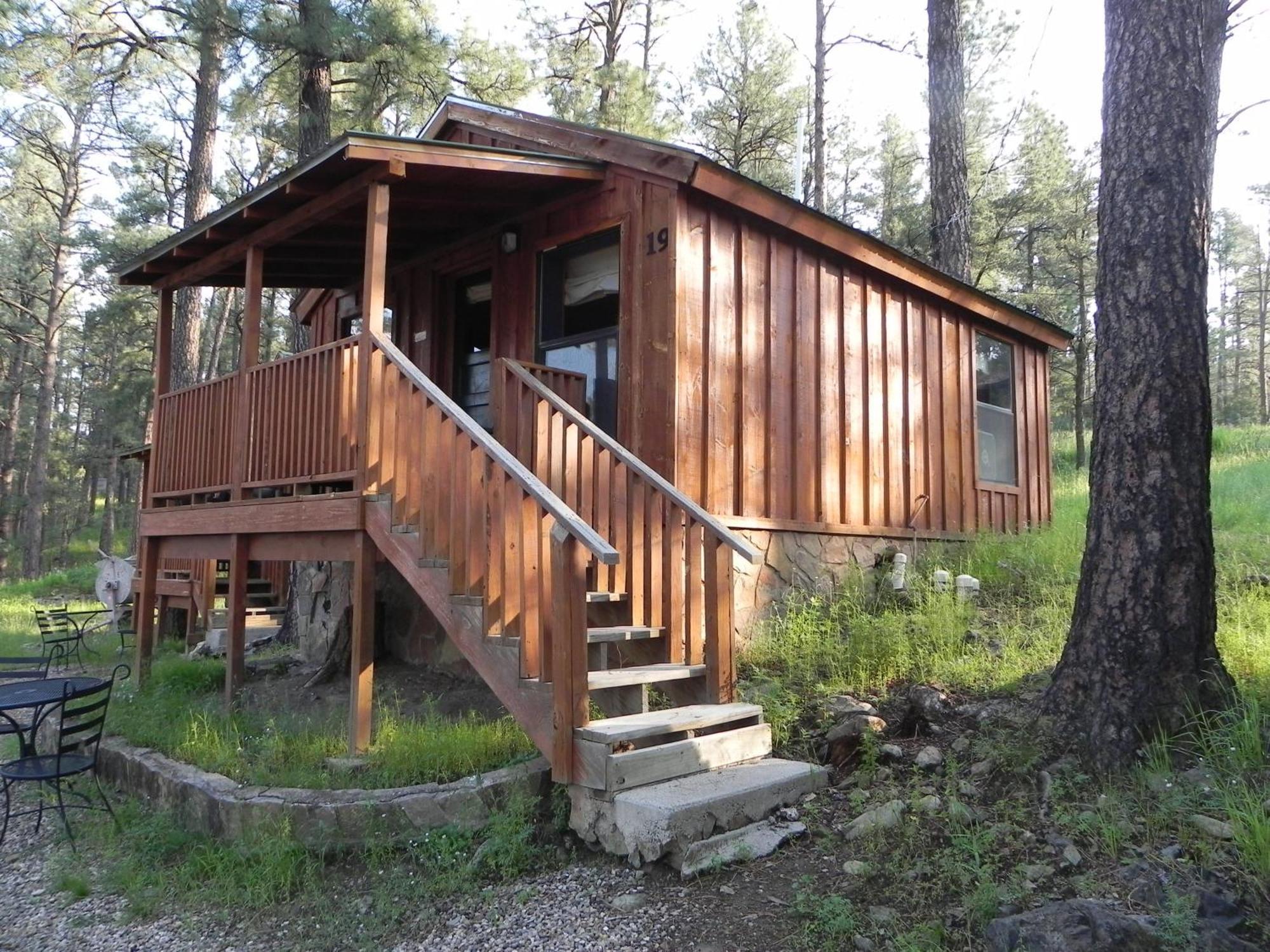 Apache Village Cabins 鲁伊多索 外观 照片