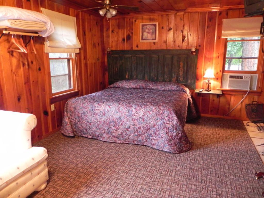 Apache Village Cabins 鲁伊多索 客房 照片