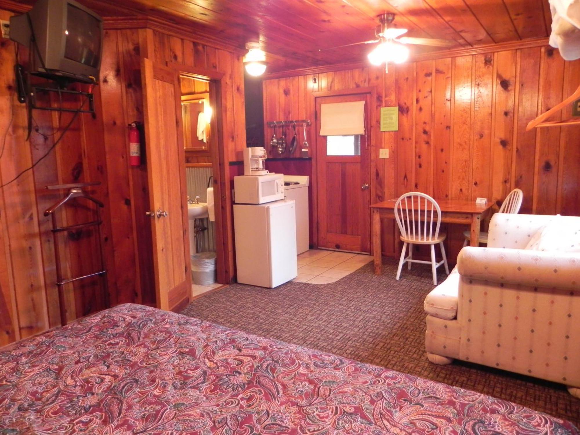 Apache Village Cabins 鲁伊多索 外观 照片